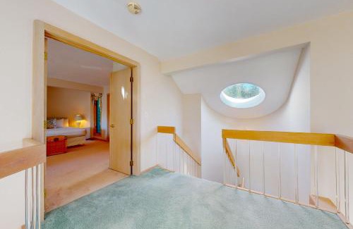 Charlevoix House | The Pearl of Oyster Bay
