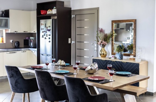 Salamis House | The Pearl of Salamina, a stylish seaside retreat
