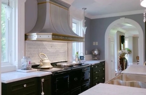 Worthington House | The Pease-Hastings HousenCharming 7-bedroom Victorian home in lovely Worthington