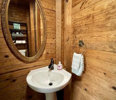 Farmerville House | The Pelicans Nest