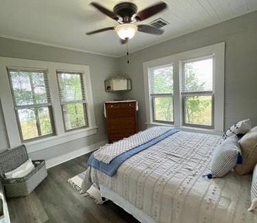 Farmerville House | The Pelicans Nest