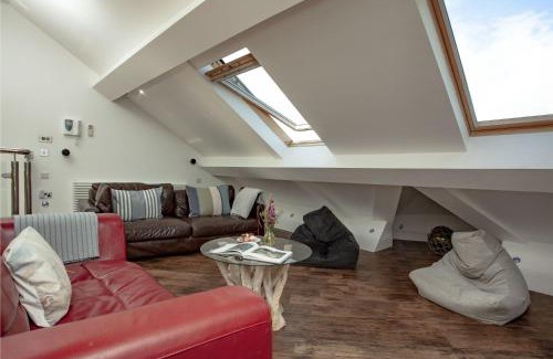 Torcross Apartment | The Penthouse 15 At the Beach, Torcross