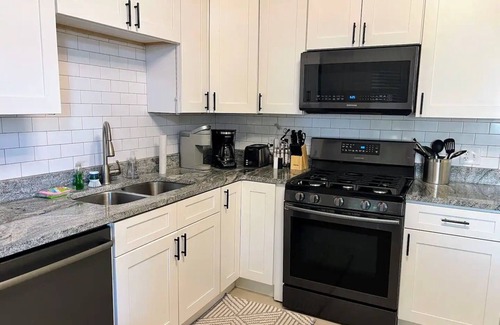 West Columbus House | The Peony: Franklinton, Experience Columbus
