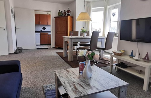 Burg auf Fehmarn Apartment | the perfect apartment for 4 people, newly renovated in the heart of Burg