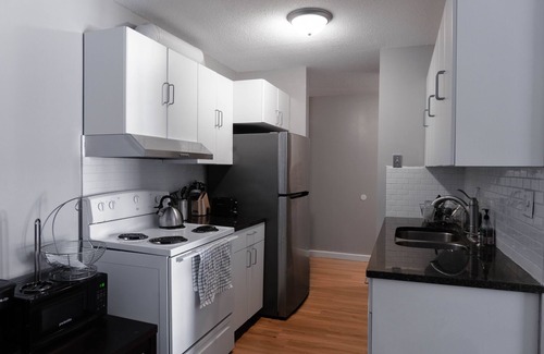 Whittier Apartment | The Perfect Downtown Escape: Spacious and Modern 1BR Apartment in Prime Location