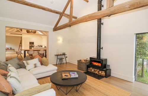 Moreton Cottage | THE PIGGERY, pet friendly, luxury holiday cottage in Welland