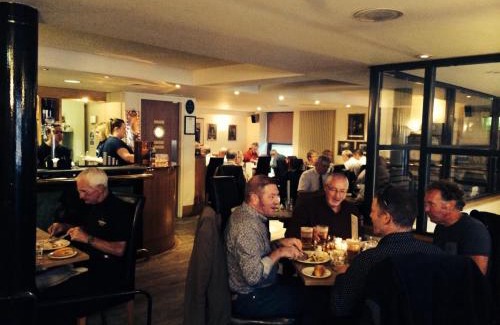City Centre Glasgow Hotel | The Pipers' Tryst Hotel