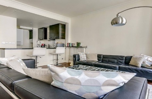 Madeleine Condo | The Place To Be ! Elegant 2 bedroom in Madeleine, Paris