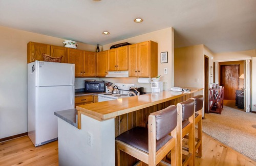 Crested Butte Apartment | The Plaza Condominiums by Crested Butte Mountain Resorts