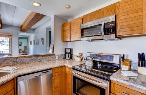 Crested Butte Apartment | The Plaza Condominiums by Crested Butte Mountain Resorts