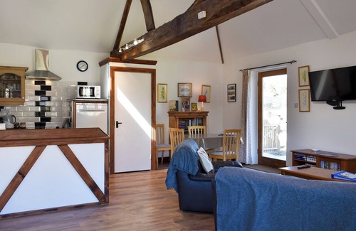 Compton Cottage | The Plough Shed- 24493