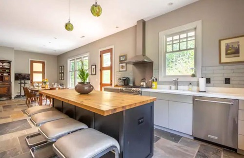 Forsyth County House | The Poet's House, Luxury and Solitude on 100 acres
