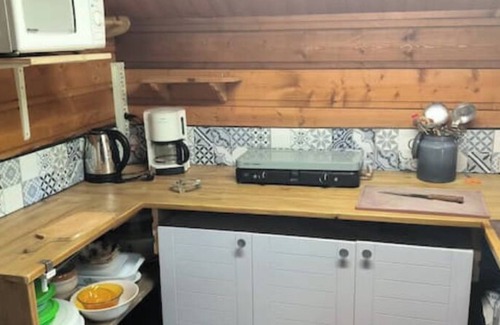 Vignoux-sur-Barangeon Ski Chalet | the pond chalet