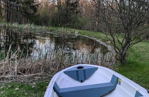 Hardyston Township House | The Pond Getaway