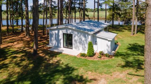 Temperanceville House | The Porter's Barn - fancy little waterfront home with deep-water boat dock and firepit