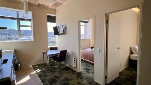 Porirua Hotel | The Post Hotel