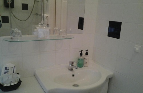 Ibstock Bed & Breakfast | The Post House