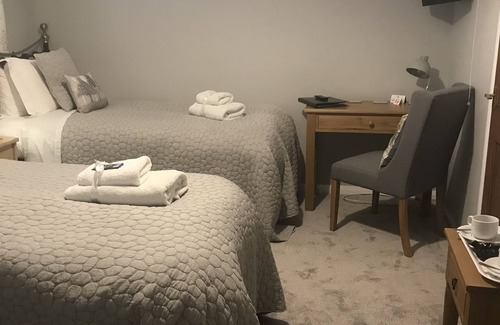 Ibstock Bed & Breakfast | The Post House