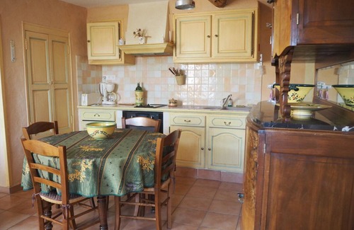 Dauphin House | The Priory