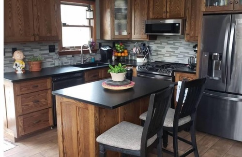 Olive Hill House | The property is relaxing and family-oriented, nestled in the hills of Kentucky.