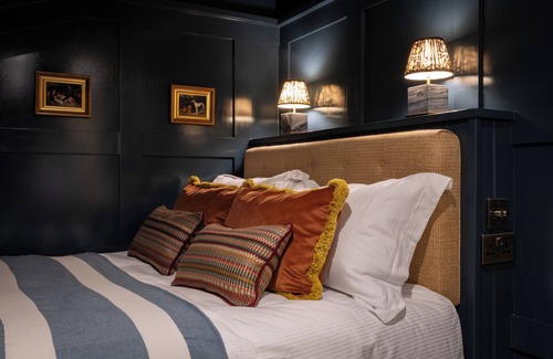 Chilworth Hotel | The Ragged Robin