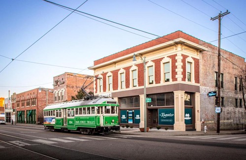 South Main Historic District Apartment | The Rambler