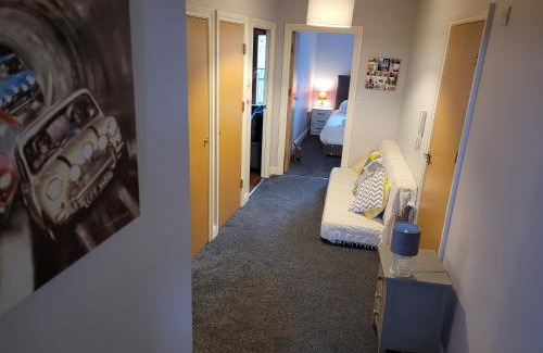 Crawley Apartment | The Rampling's