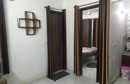 New Delhi Apartment | The Raveesh Lado - 1BHK Fully Furnished Apartment