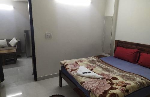 New Delhi Apartment | The Raveesh Lado - 1BHK Fully Furnished Apartment