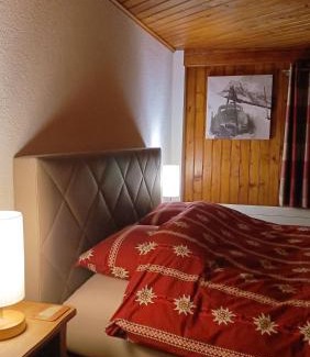 Ayer House | The Raven B&B