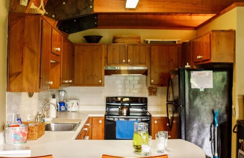 Cave Spring House | The Red Barn