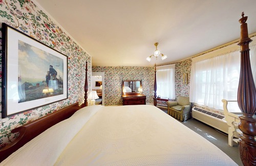 Stockbridge Hotel | The Red Lion Inn