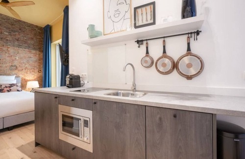 Sint-Andries Apartment | The Red Monkey by SHWAY