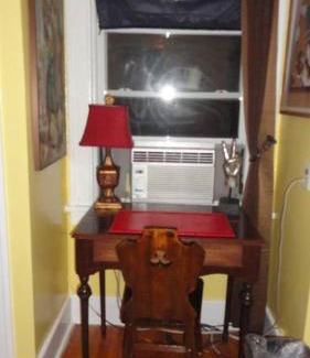 White Plains Bed & Breakfast | The Red Rooster