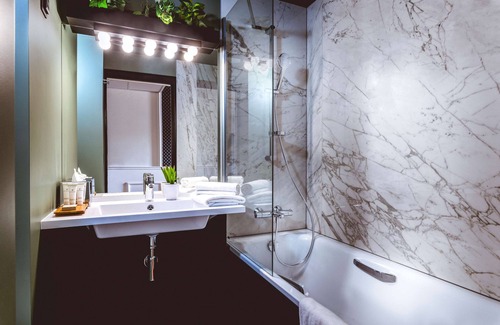 Quartier du Pont-de-Flandre Hotel | The REMIX hotel