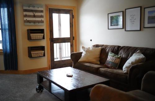 Norwich Lake Cabin | The Retreat At Norwich Lake