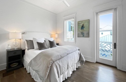 Rosemary Beach Villa | The Retreat at Rosemary Carriage House villa