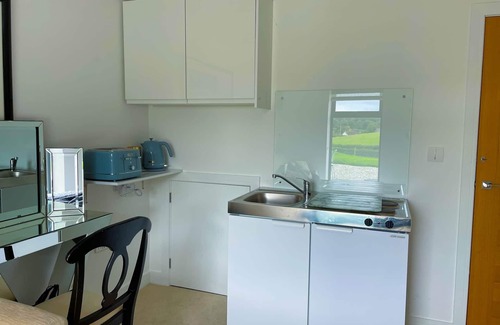 Blandford Forum House | The Retreat ~ Charming & Cozy Gem ~ Sauna ~ HotTub