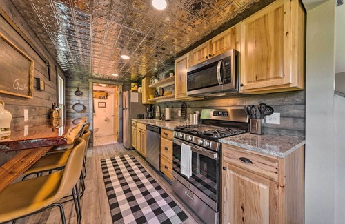 Defiance Cabin | ‘The Reubling House’ - Modern-Rustic Cabin!