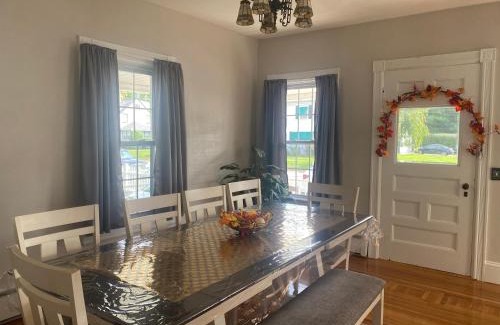 Lincoln Apartment | The Rhode Islander