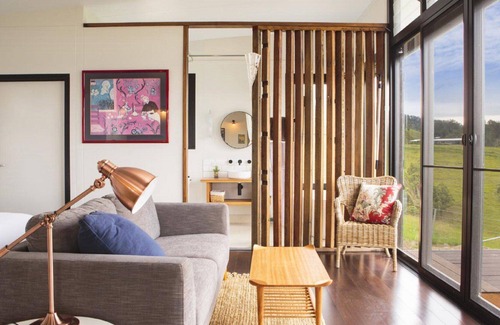 Gloucester House | The Ridge Eco Cabin, TOP NOTCH