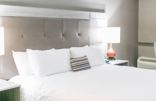 Hiawassee Hotel | The Ridges Resort on Lake Chatuge