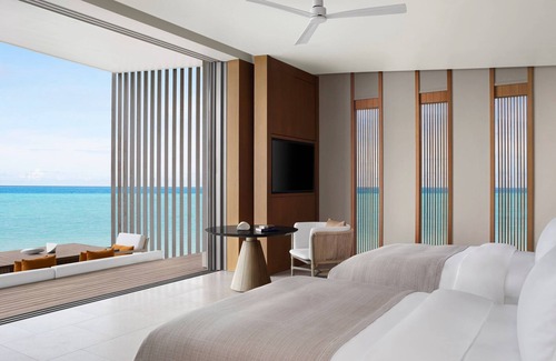 Kanifinolhu Island Hotel | The Ritz-Carlton Maldives, Fari Islands