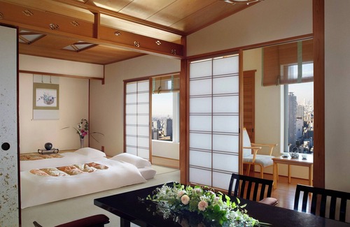 Umeda Hotel | The Ritz-Carlton, Osaka