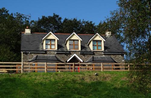 Glengarriff House | The River House