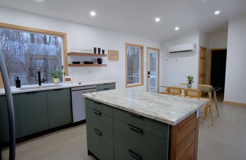 Jewell House | The River Retreat