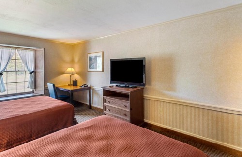 Towanda Hotel | The Riverstone Inn