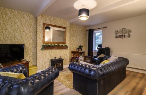 Haworth House | The Robins Holiday Cottage