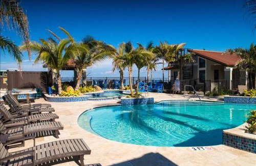 Anna Maria Resort | The Rod and Reel Resort Suite 4
