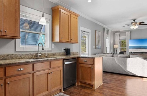 Fort Morgan Cottage | The Rookery III Unit 7004